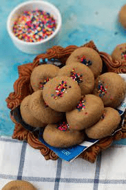 Choco Lava Nan khatai in Karachi ( by  Daysi Zoq )