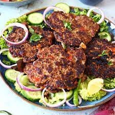 Chapli kabab in Karachi ( by Mom's kitchen)